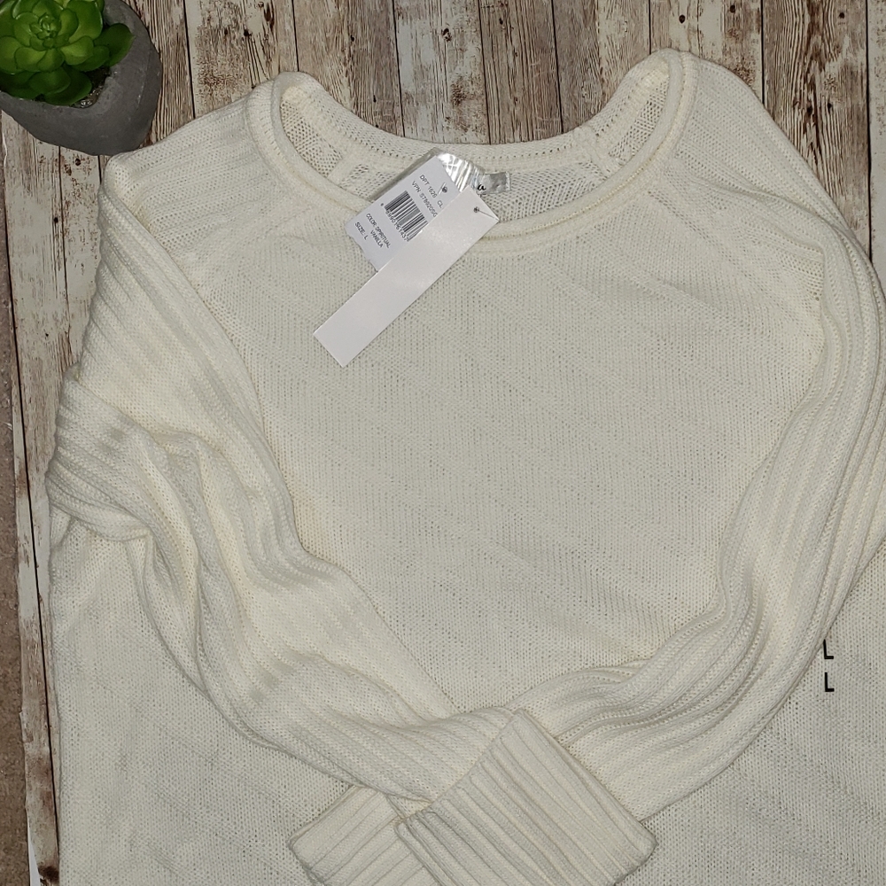 🆕️ Isela Spiritual Vanilla Sweater